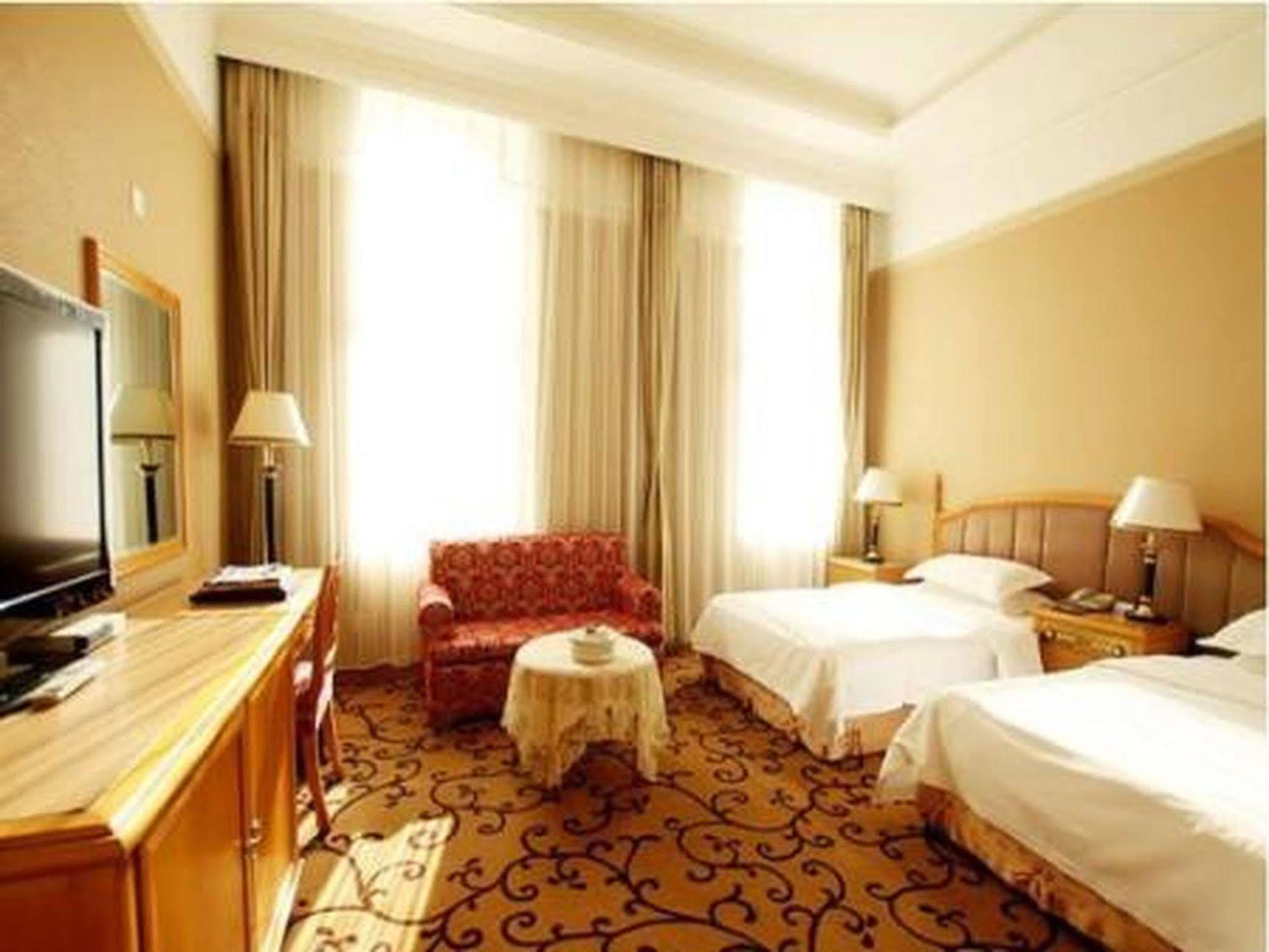 Modern Hotel Harbin Exterior photo